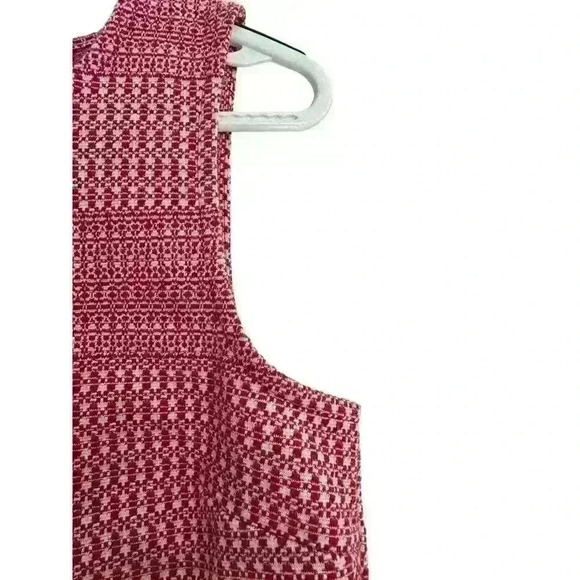 Banana Republic Dark Pink Geometric print Button Up Back Sleeveless Tank Sz SM - Picture 4 of 8